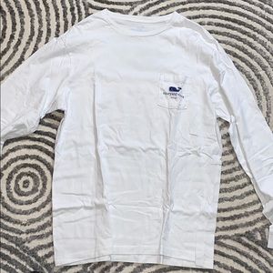 Men’s vineyard vines long sleeve shirt